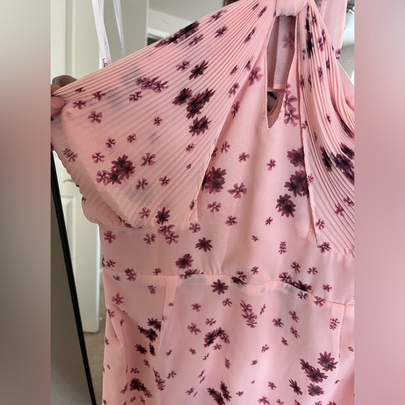 NWT Lulus Fated For Love Pink Floral Pleated Halter Midi Dress Size M - Picture 6 of 11